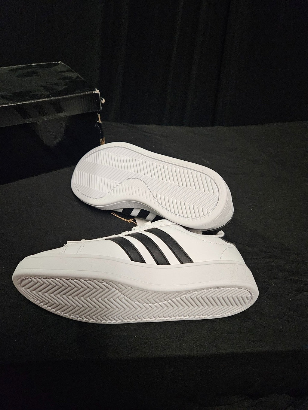 Size 6.5 - Adidas Grand Court 2.0 WHT/BLK NIB
