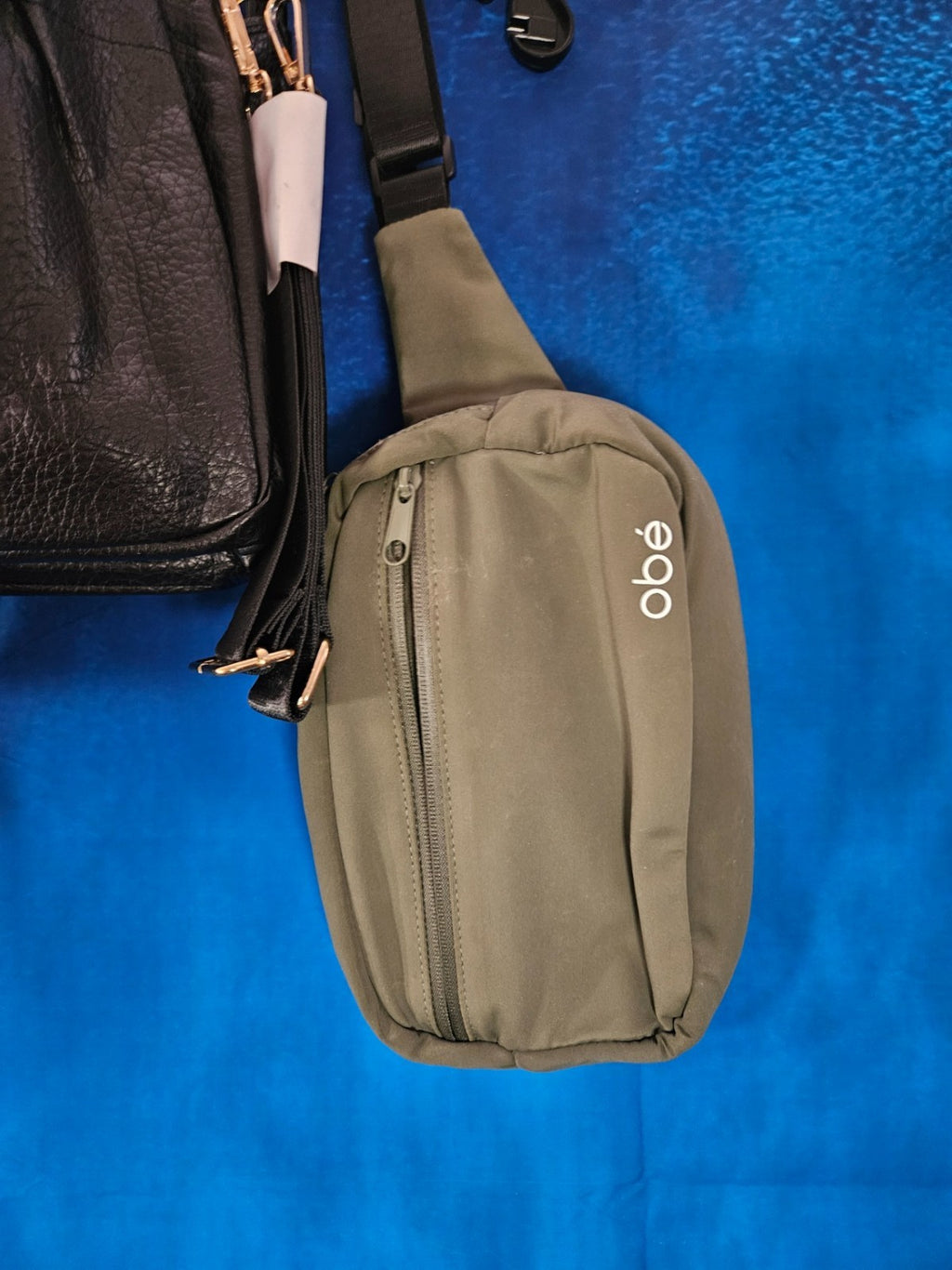 NWOT OBE FITNESS WAIST PACK OR BELT BAG OLIVE GREEN NYLON