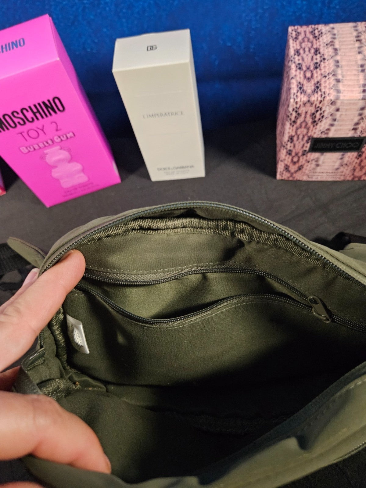 NWOT OBE FITNESS WAIST PACK OR BELT BAG OLIVE GREEN NYLON
