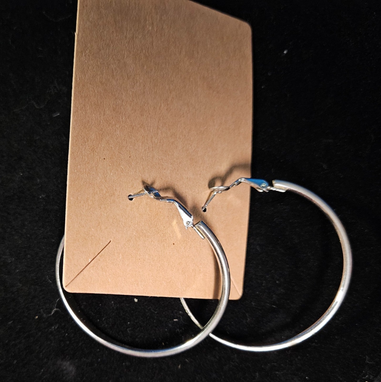 WOMEN'S LARGE STAINLESS STEEL HOOP EARRINGS GENTLY USED