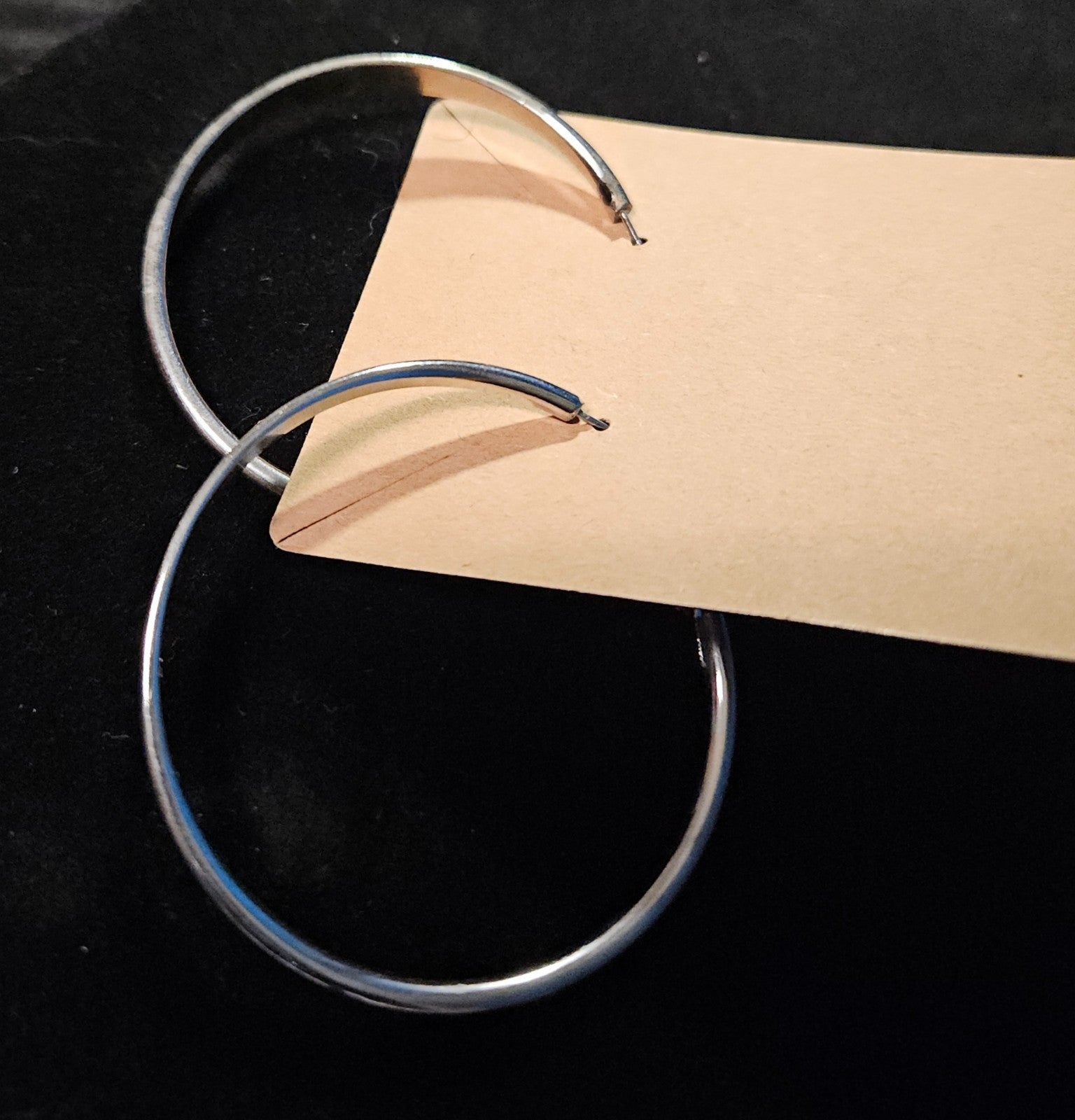 WOMEN'S LARGE STAINLESS STEEL HOOP EARRINGS GENTLY USED