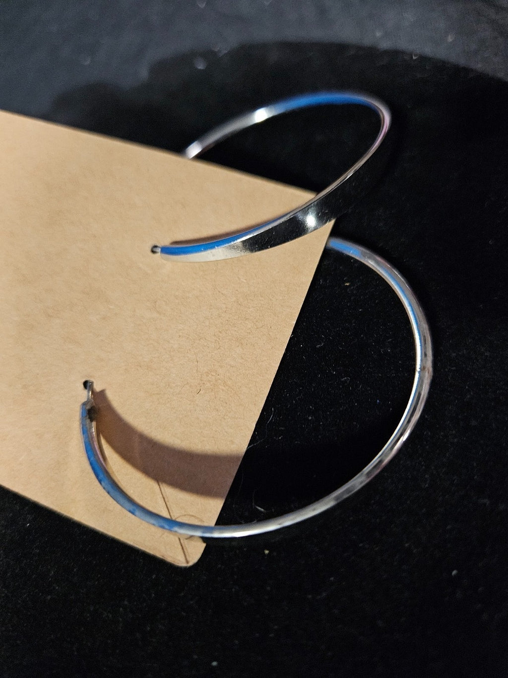 WOMEN'S LARGE STAINLESS STEEL HOOP EARRINGS GENTLY USED