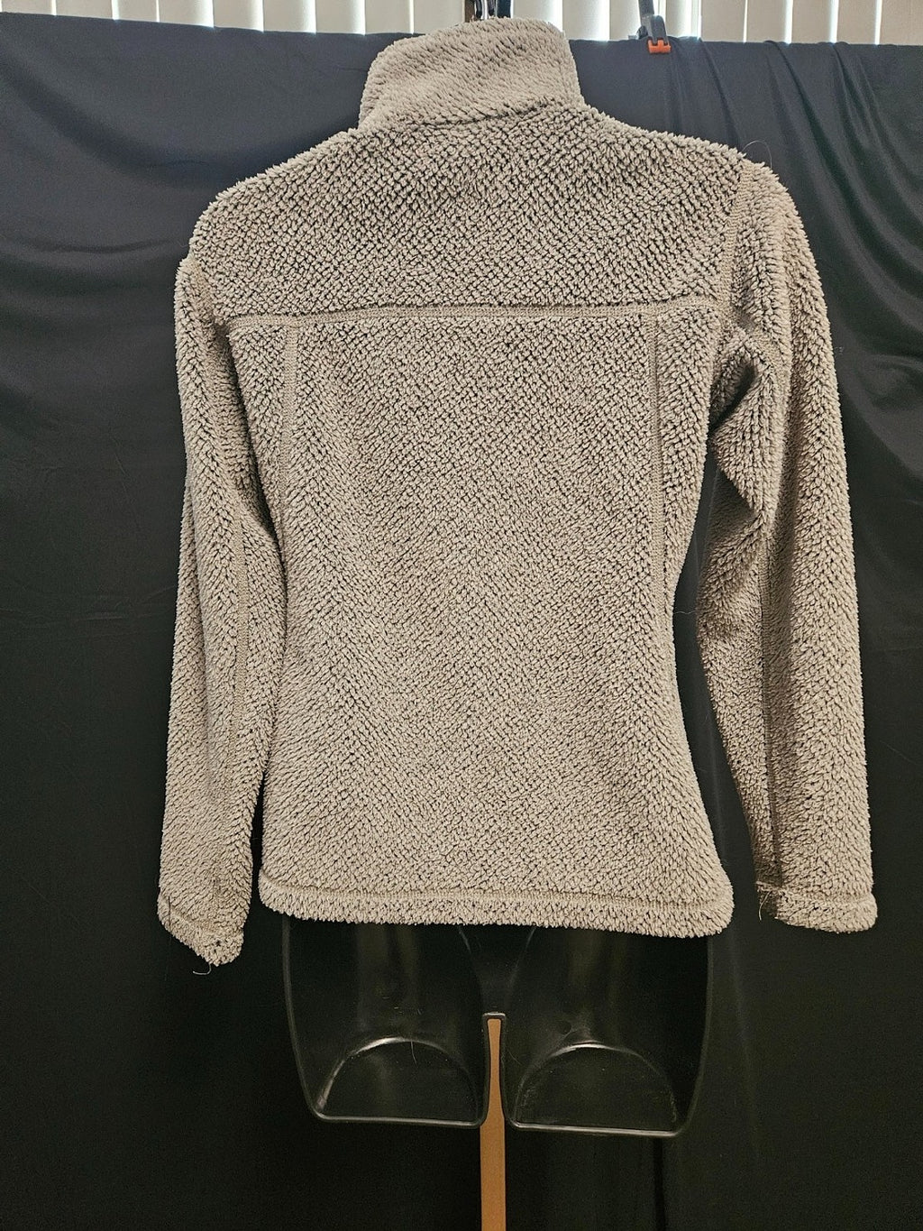 PATAGONIA WOMENS XS RETRO-XSTYLE SHERPA FLEECE ZIP UP USED