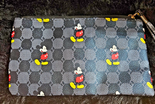 DISNEY MICKEY MOUSE FAUX LEATHER POUCH,WRISTLET,CLUTCH, COIN PURSE MINI BAG