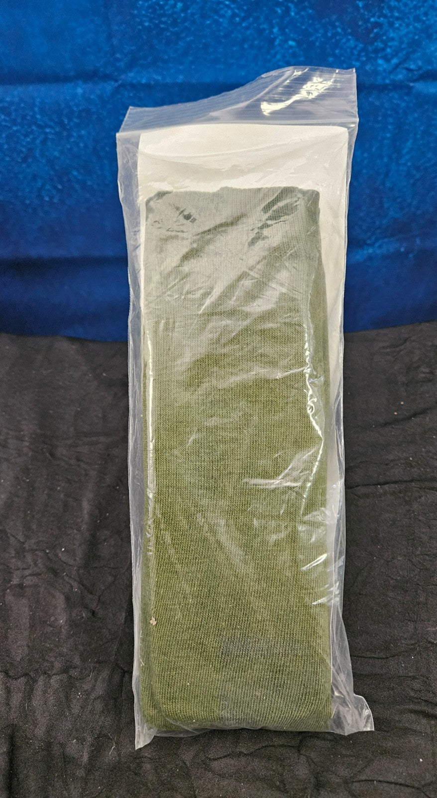 CUSH SHIN SOCKS 1 PR GREEN OVER THE KNEE NEW IN PACKAGING