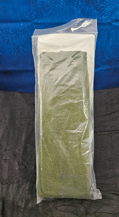 CUSH SHIN SOCKS 1 PR GREEN OVER THE KNEE NEW IN PACKAGING