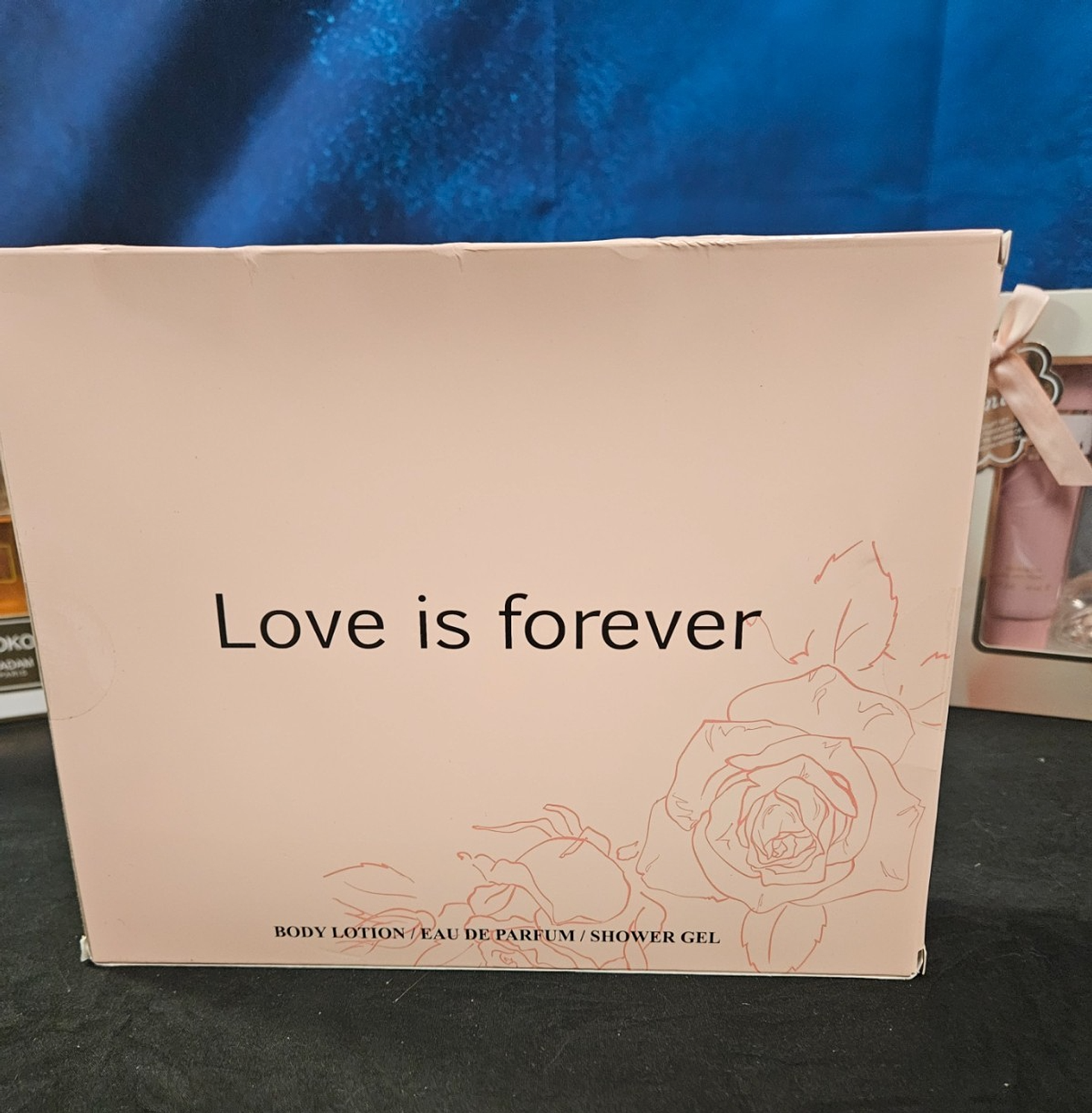 LOVE IS FOREVER BODY LOTION, EAU DE PARFUM, SHOWER GEL SET