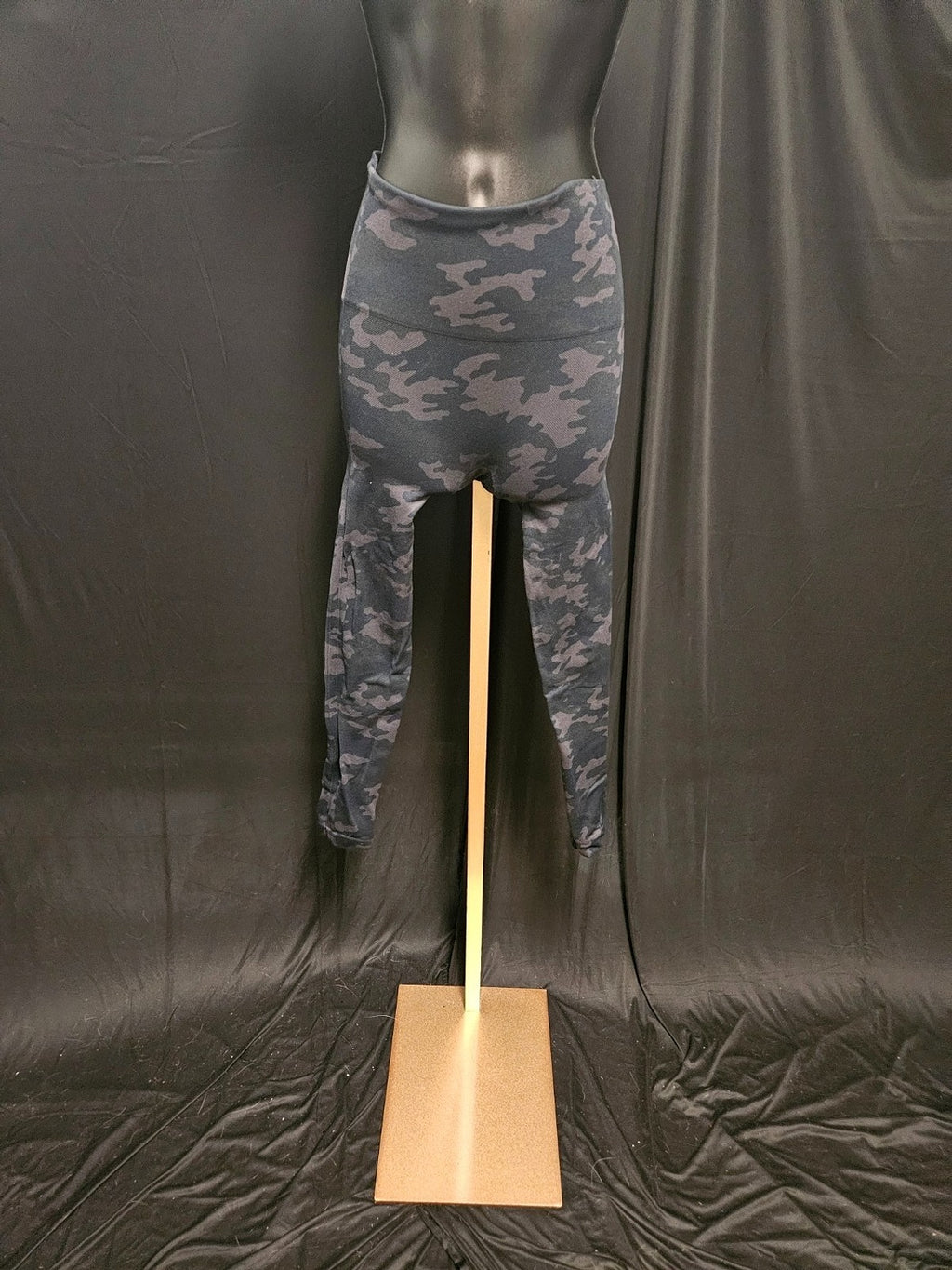 Spanx Women's S Black/ Purple Camo Leggings Compression Athletic