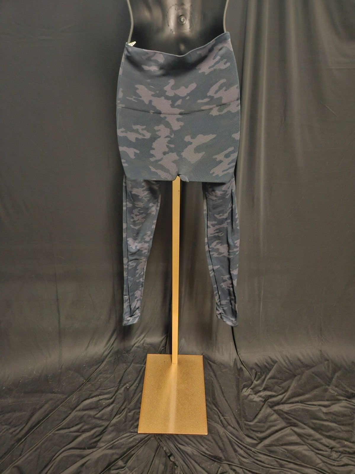Spanx Women's S Black/ Purple Camo Leggings Compression Athletic