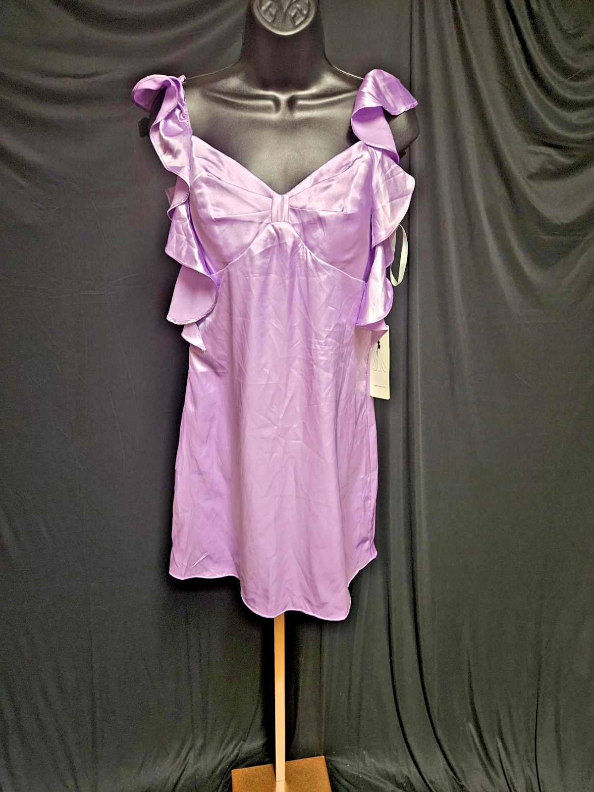 SIZE 8/10 M SHORT SATIN RUFFLED FORMAL COCKTAIL/PROM GOWN NWT LAVENDAR/PINK