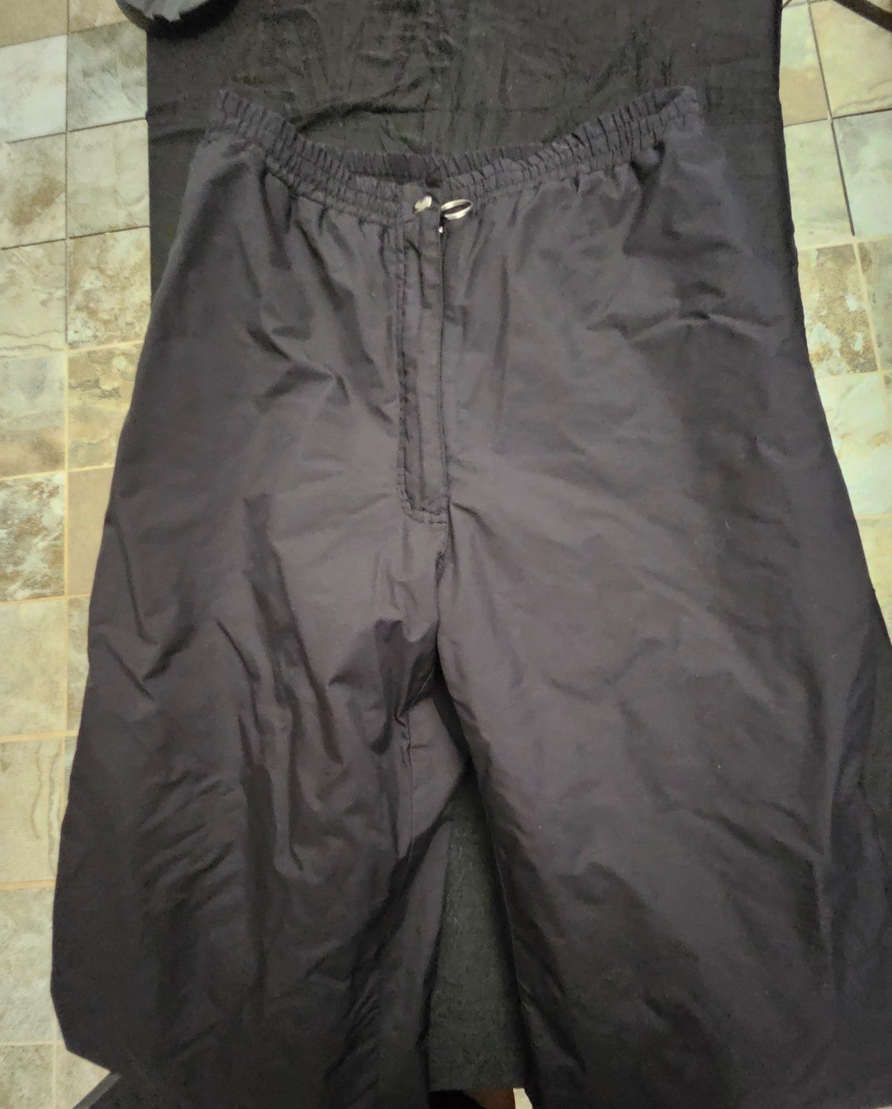 OLD NAVY WOMEN'S PUFFER JACKET BLACK SM & SKI GEAR SNO PANT L BUNDLE