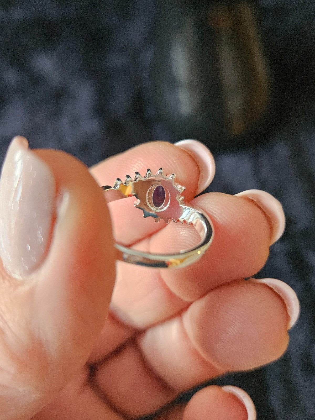 WOMEN'S BLUE CRYSTAL PURE SILVER OVER BRASS OVAL BYPASS RING SZ 8