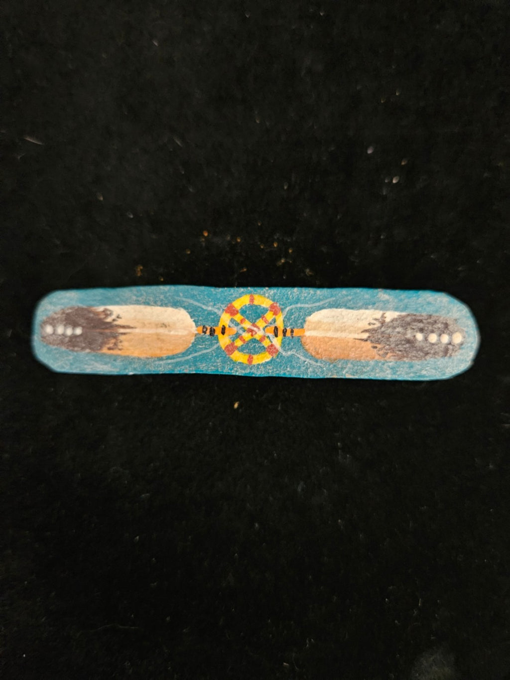 NATIVE AMERICAN OJIBWE TRIBE RAWHIDE BARRETTE PAINTED BY ALAN WHITE