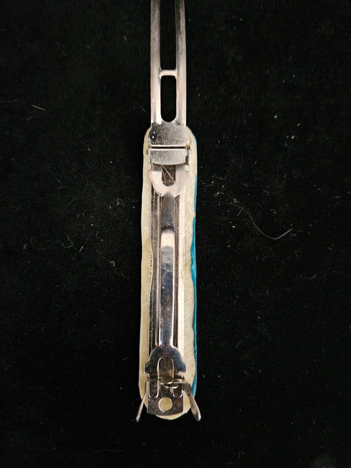 NATIVE AMERICAN OJIBWE TRIBE RAWHIDE BARRETTE PAINTED BY ALAN WHITE