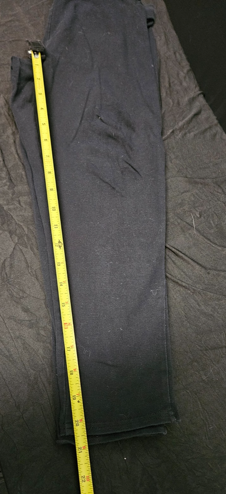 4 pr. WOMEN'S BLACK LEGGING BUNDLE SIZE MED BUTTLIFTING, CAPRI, ANKLE