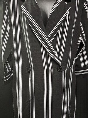 Women's Sz L Almost Famous Coat Skort/Dress Blk & Wht Striped