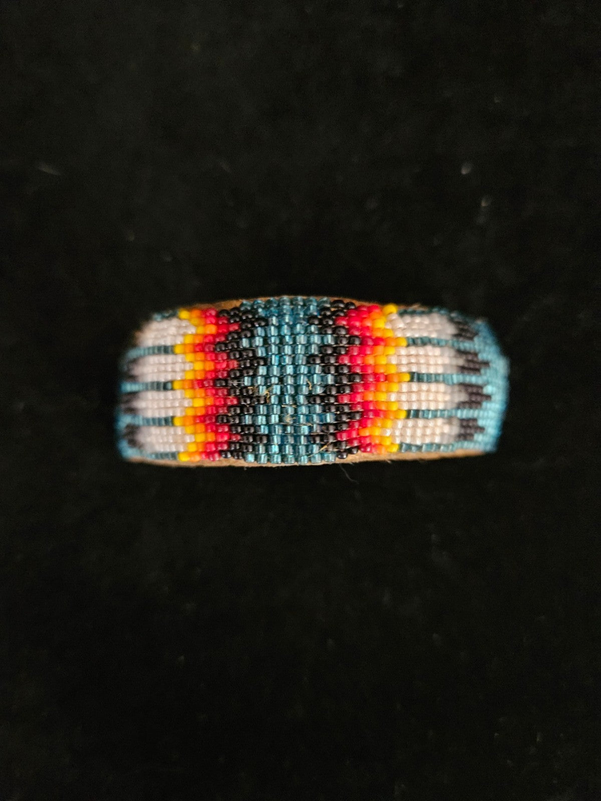 NATIVE AMERICAN NAVAJO LOOM BEADED ON LEATHER PONYTAIL BARRETTE GREEN