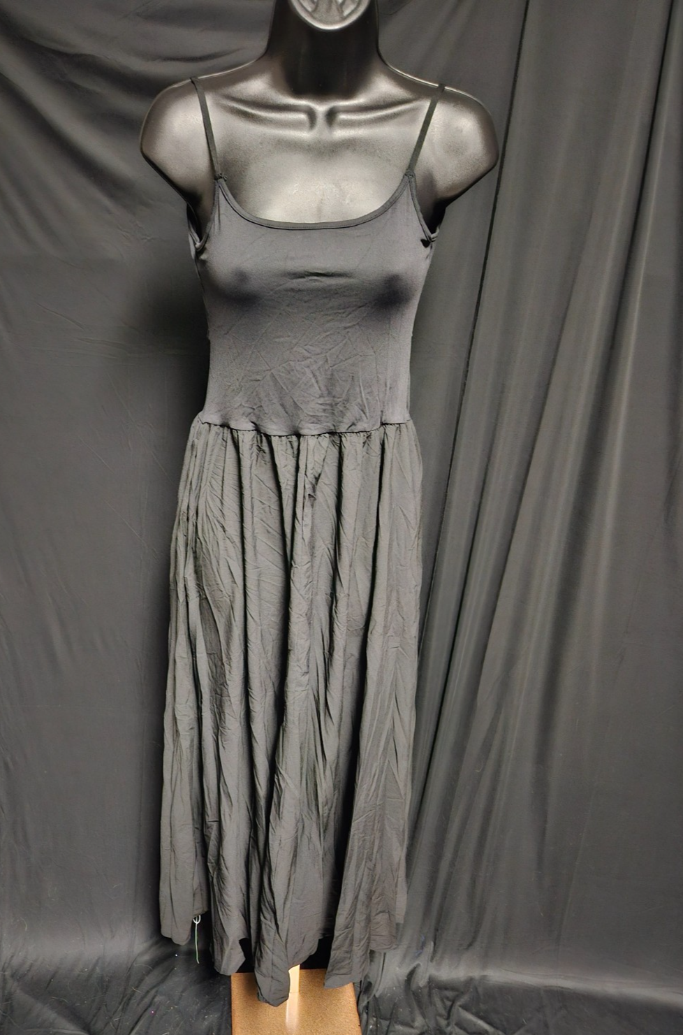 WOMEN'S SIZE MEDIUM HALARA TANK SUN DRESS BLACK NWT