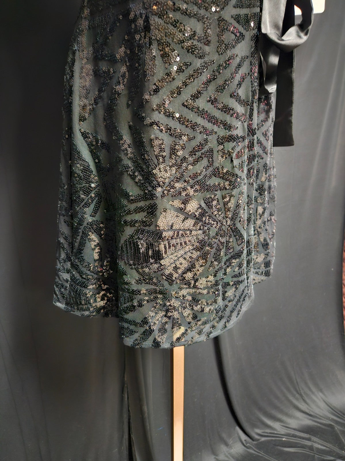ELVI WOMENS SZ M BLACK SEQUIN WRAP SHORT COCKTAIL /PROM GOWN NWT