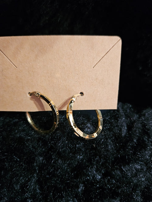10K YELLOW GOLD BAMBOO STYLE 3/4 inch dia. HOOP EARRINGS PRE-OWNED