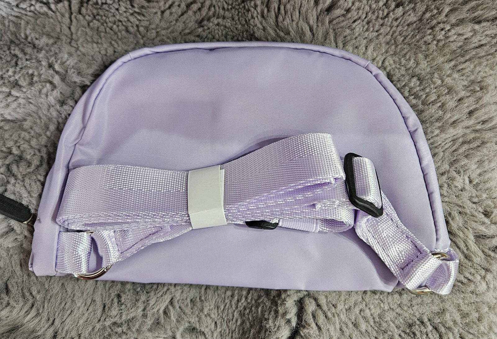 LULULEMON CITY ESSENTIALS POUCH 4L IN LAVENDER FROST NWOT