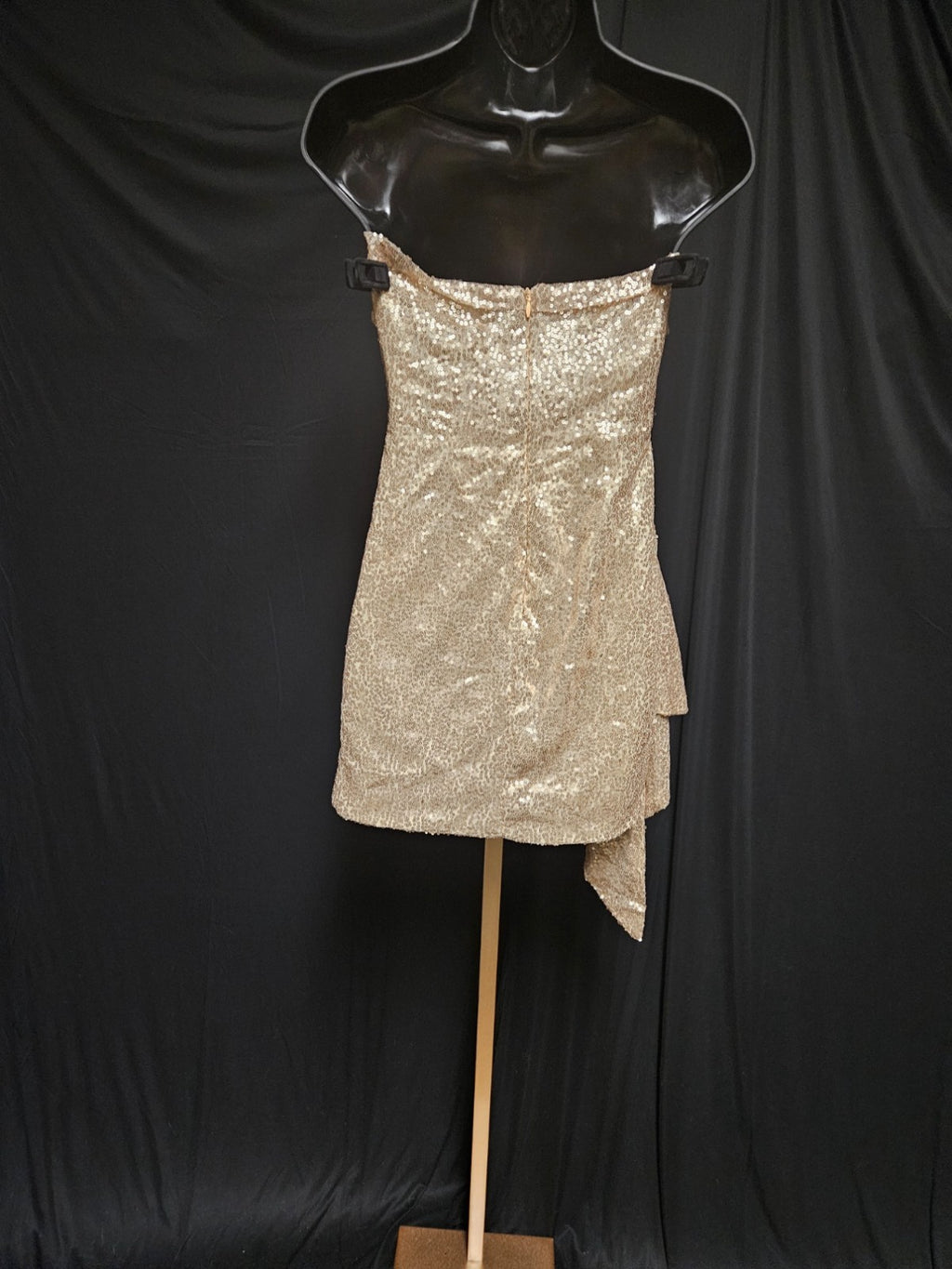 SIZE XS WOMEN'S STRAPLESS GOLD SEQUINED MINI DRESS PROM/COCKTAIL/WEDDING NWT