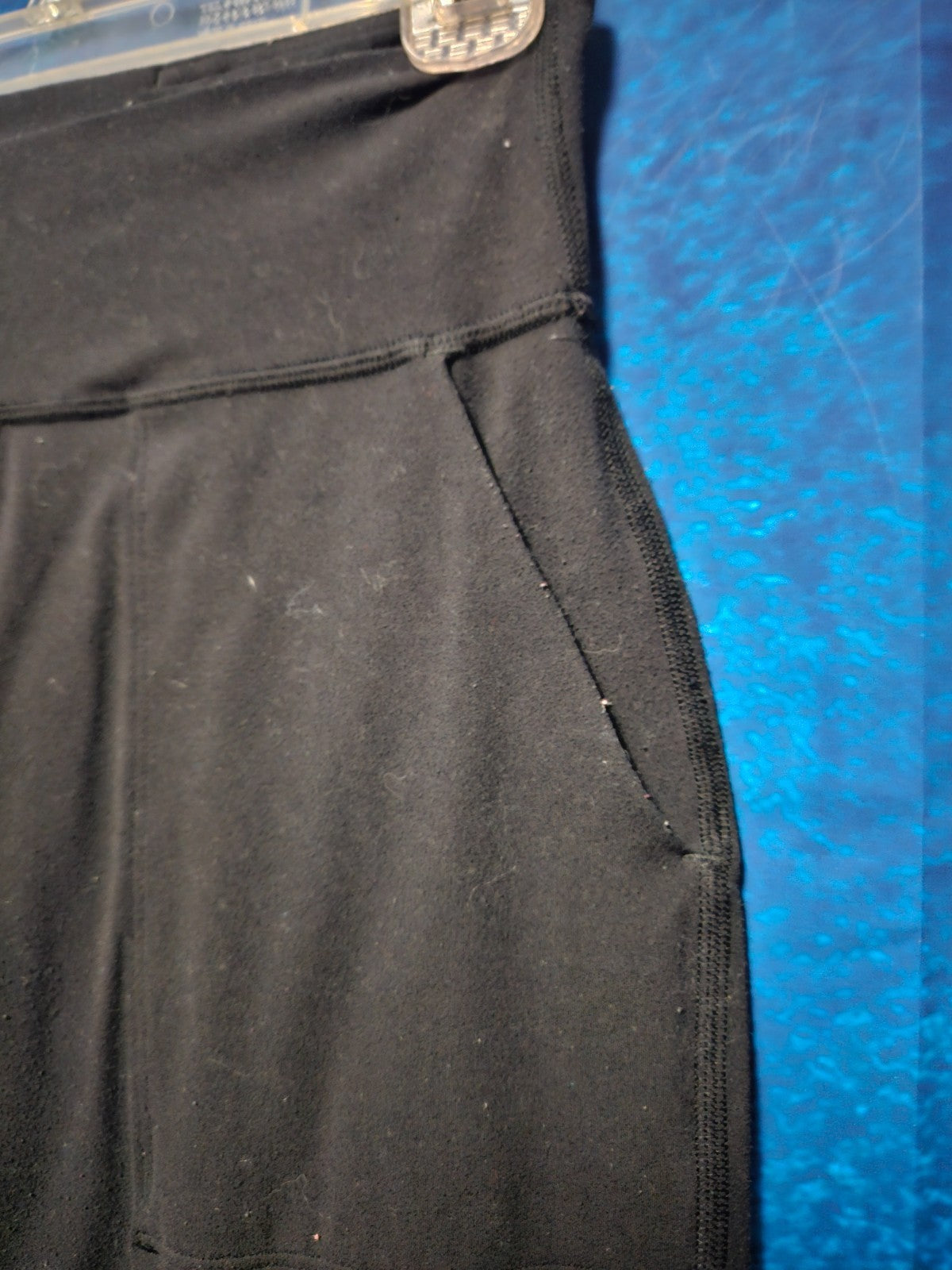 LULULEMON Black Jogger Sz. 4 IN GREAT CONDITION