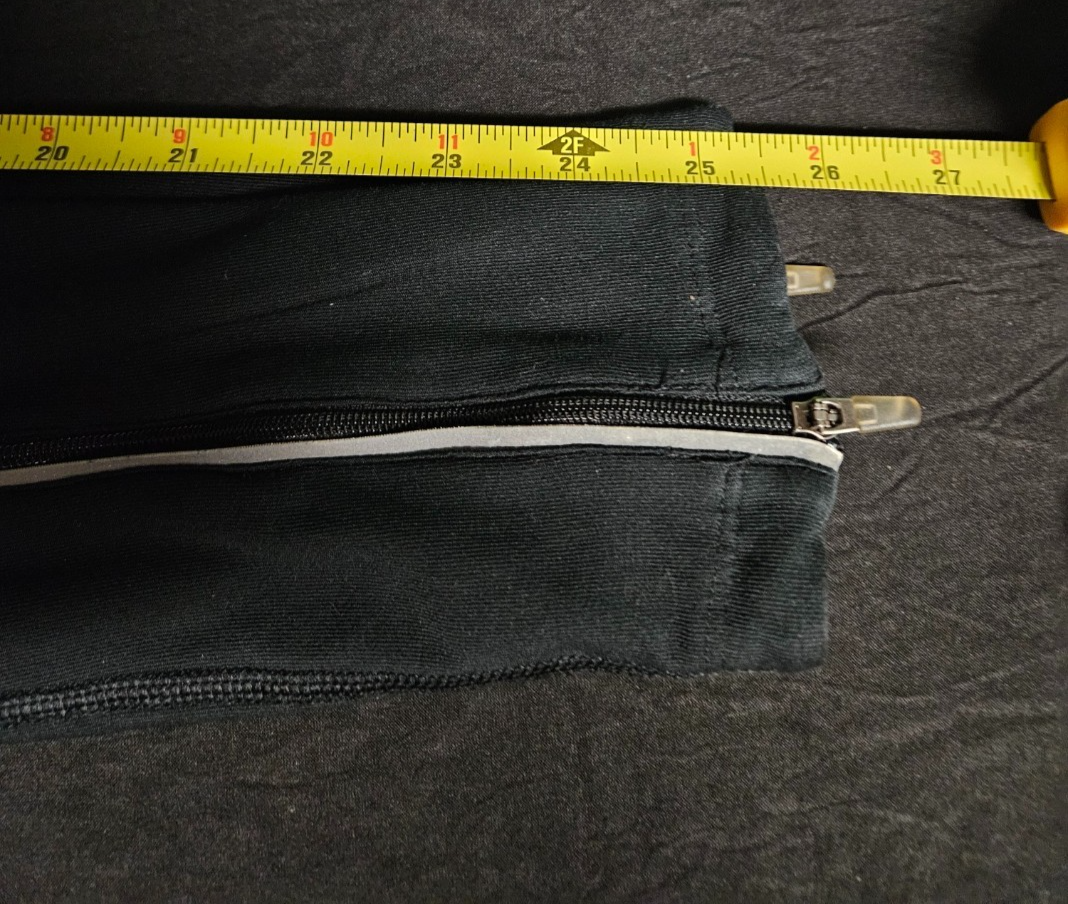 NIKE DRI-FIT SZ S BLACK ZIP LEG ATHLETIC RUNNING PANTS USED