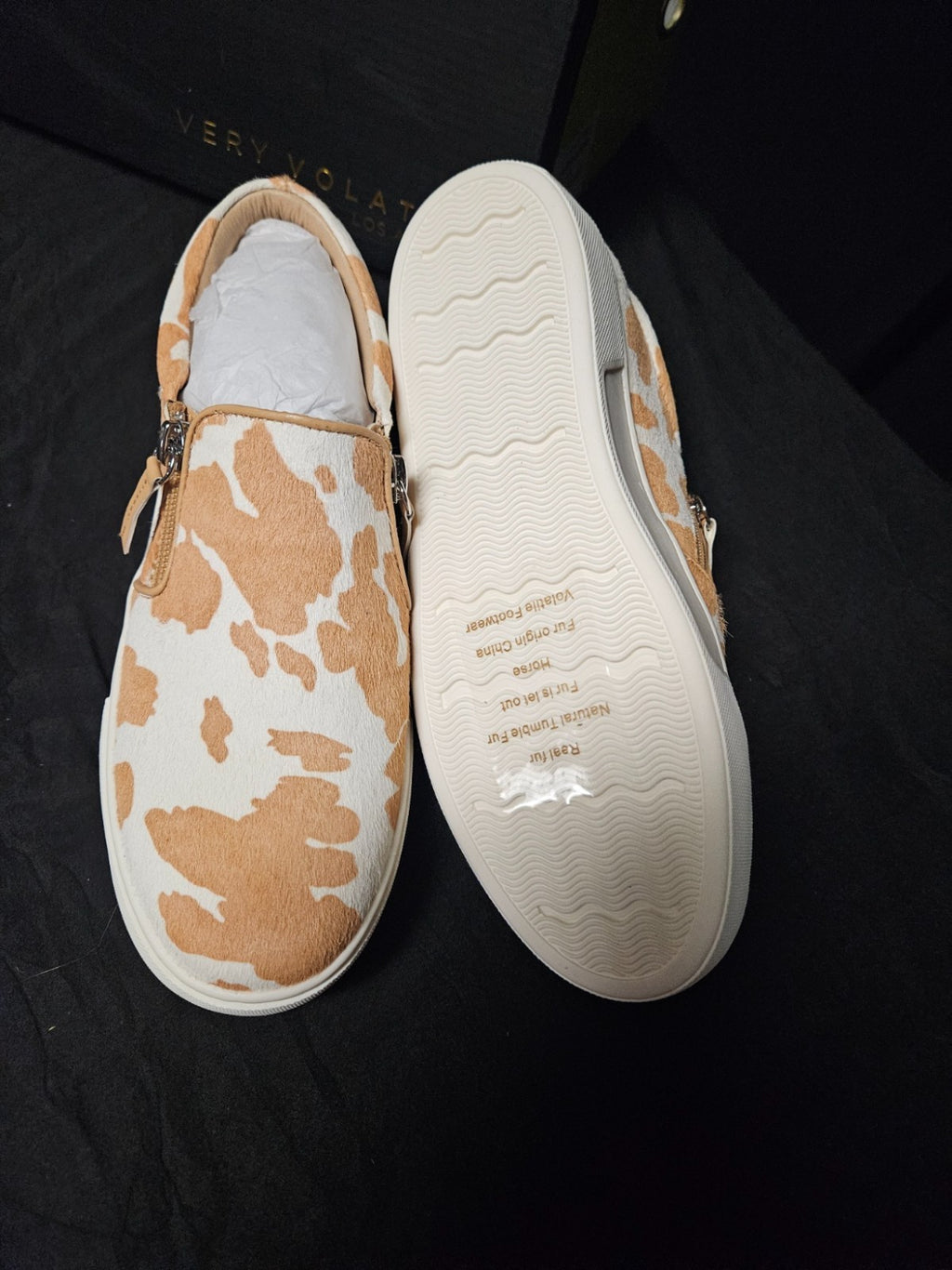 Very Volatile Women's Normande Sneaker Size 7 Tan White Cow Print Real Fur
