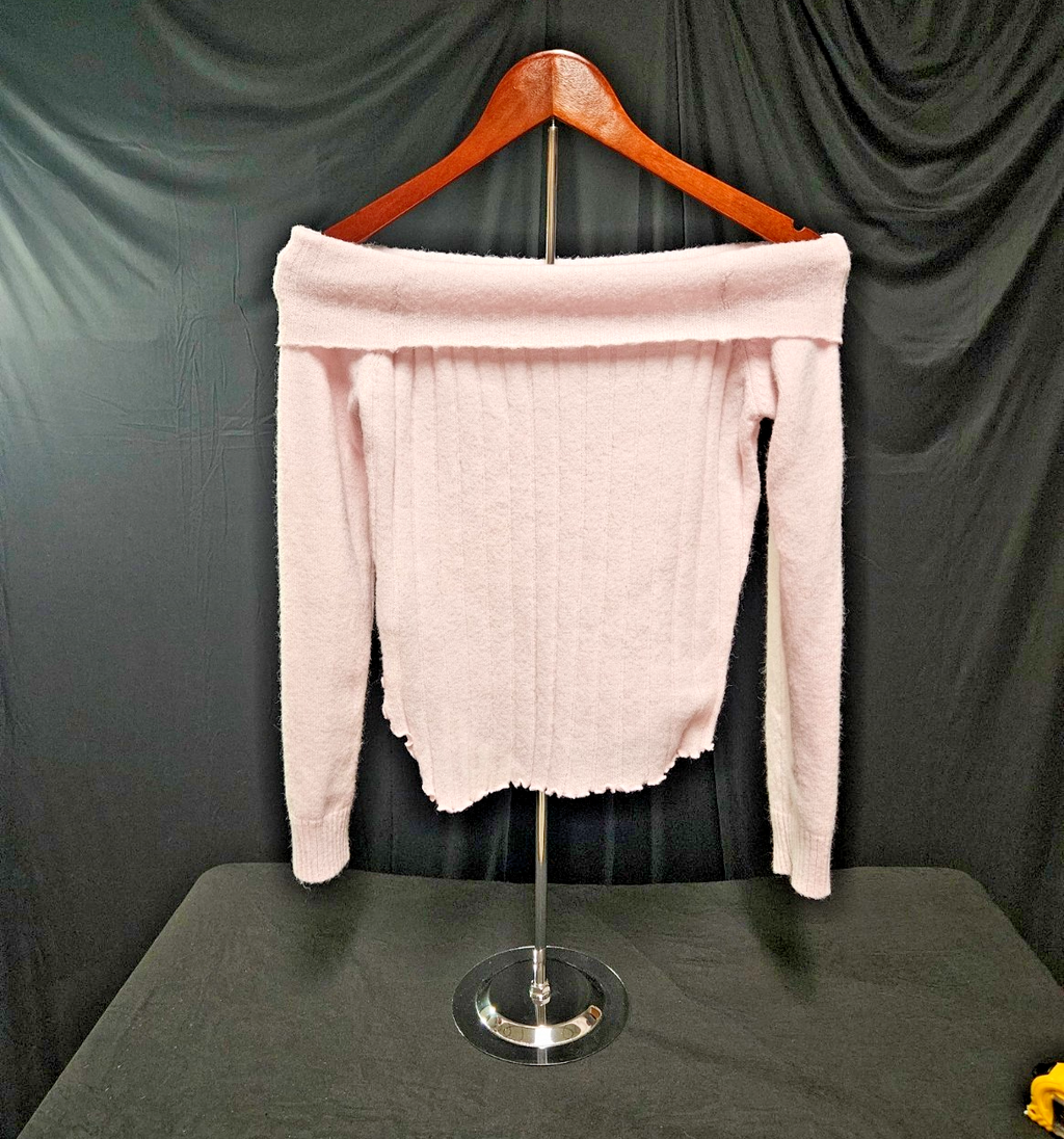 ABSOLUTELY ADORABLE! WOMEN'S SIZE XS EDIKTED PINK OFF THE SHOULDER SWEATER
