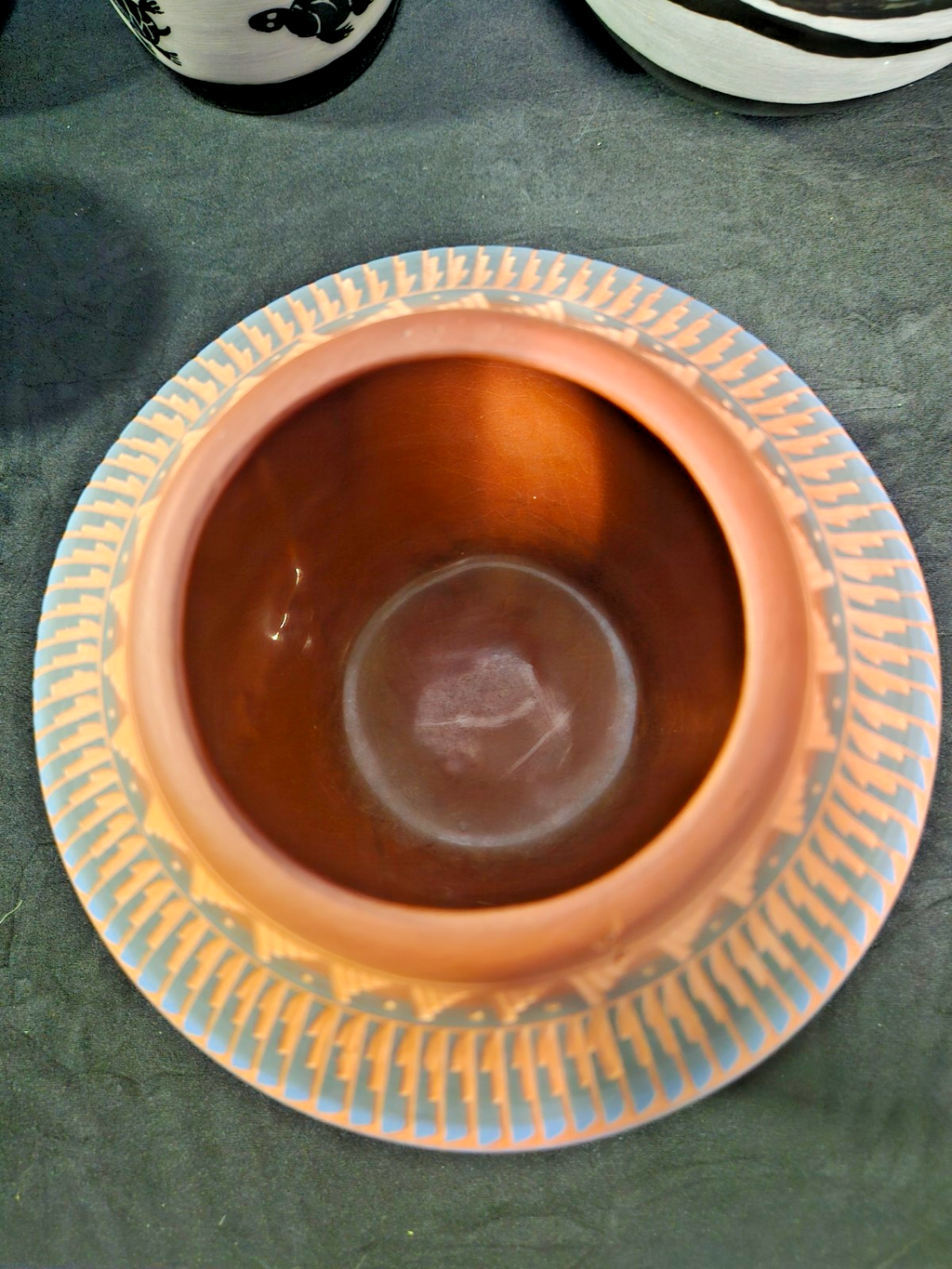 HANDMADE VINTAGE NATIVE AMERICAN ETCHED POTTERY BY ERNEST WATKININ JR NAVAJO