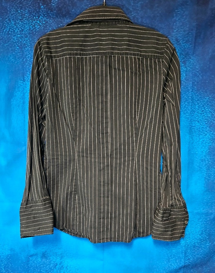 WOMEN'S EXPRESS DESIGN STUDIO SIZE MEDIUM BUTTON UP SHIRT GENTLY WORN