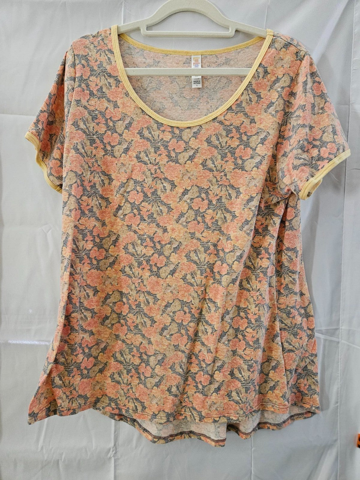 WOMEN'S LULA ROE TUNIC TOP SIZE SMALL FLORAL PRINT