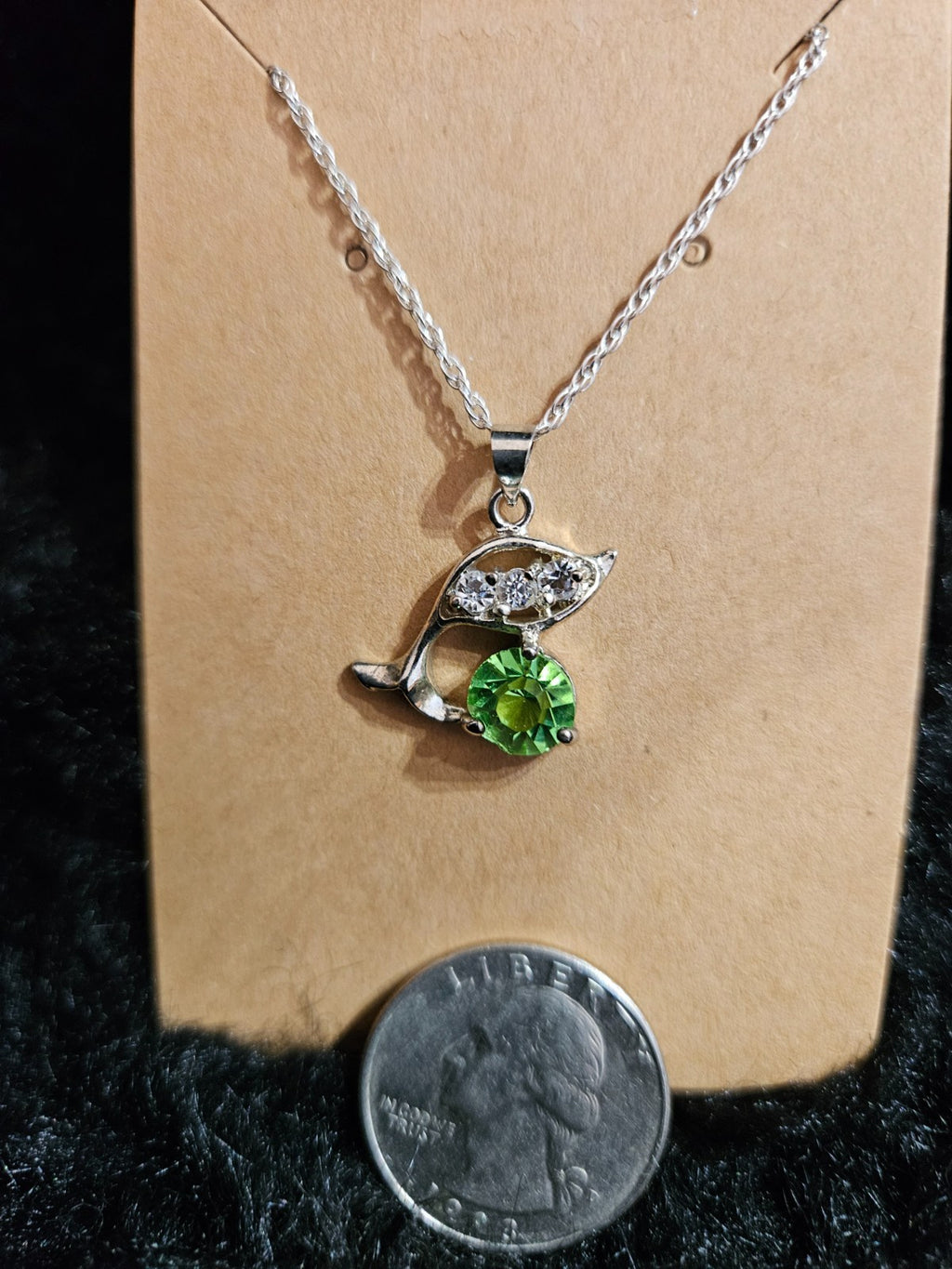 STERLING SILVER PERIDOT & CUBIC ZIRCONIA DOLPHIN BIRTHSTONE NECKLACE NWOT