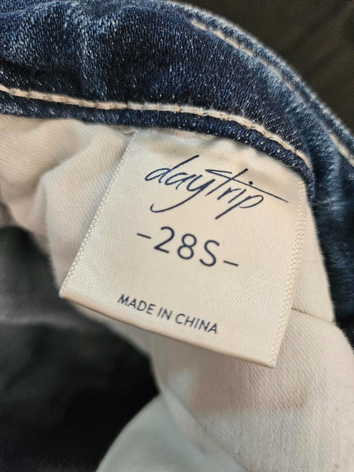 Buckle Daytrip Jeans Womens 28 Light Wash Mila Bootcut Blue Stretch Denim Boho
