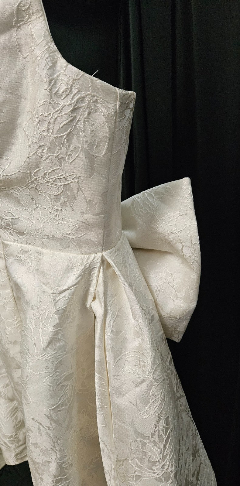 FAERIESTY BEIGE SATIN FIT FLARE SHORT BABY DOLL GOWN BOW SIZE SMALL ZIP & CORSET