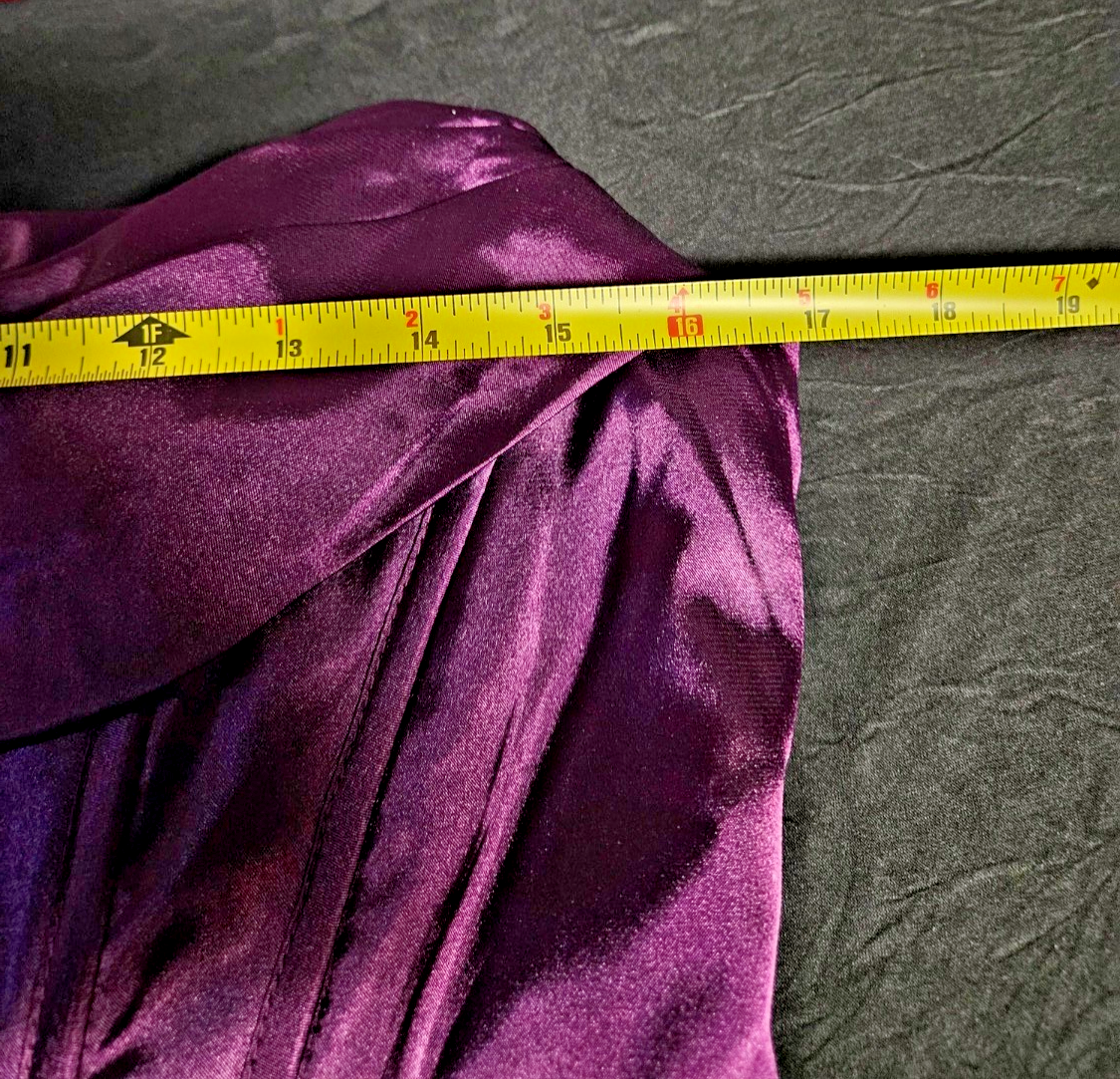 PURPLE/WINE SATIN STRAPLESS PROM/FORMAL GOWN W/SCARF SIZE 8/10 BONING NWT
