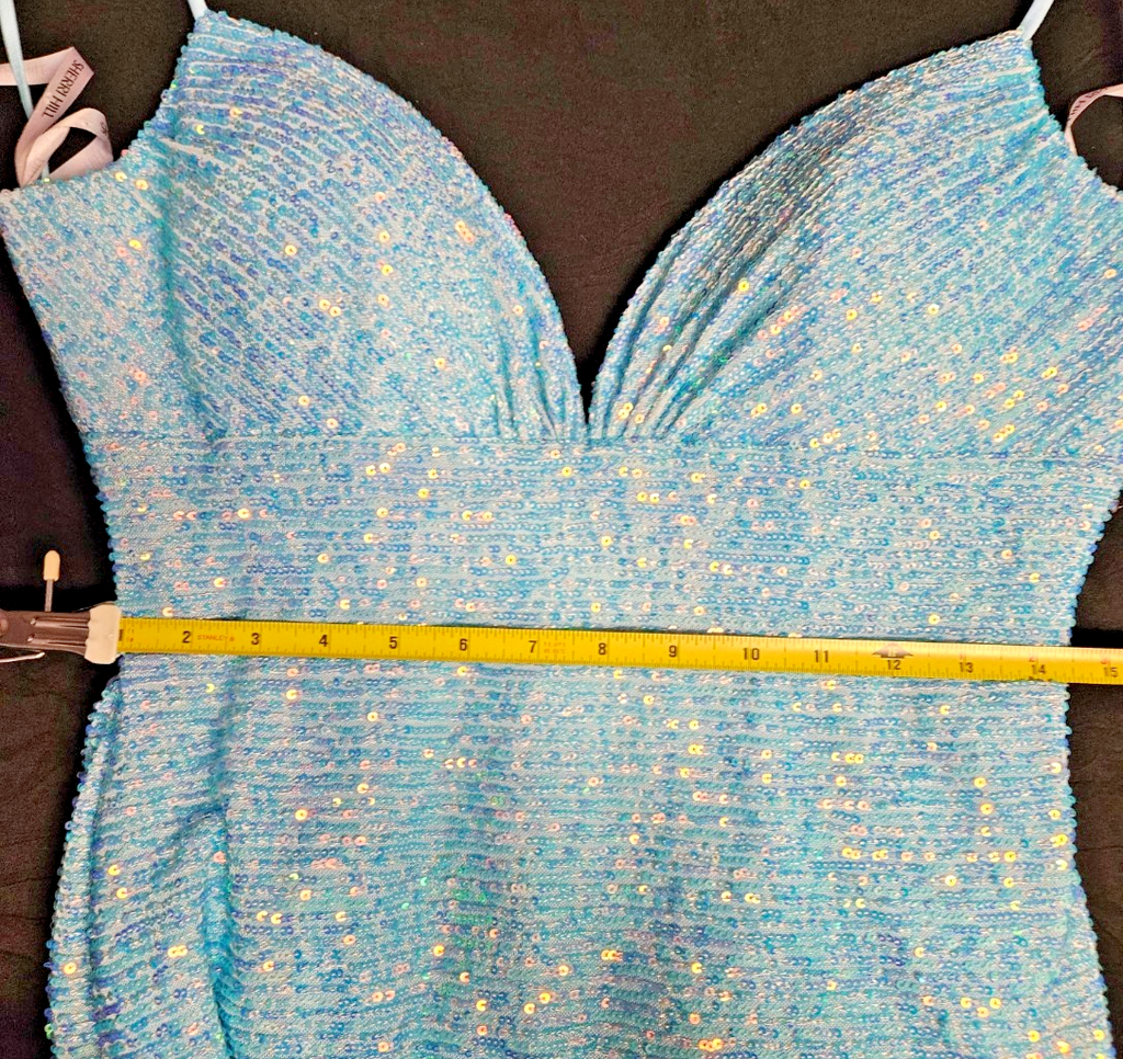 GORGEOUS FORMAL SHERRI HILL TURQUOISE BLUE SEQUINED MERMAIN GOWN SIZE 12