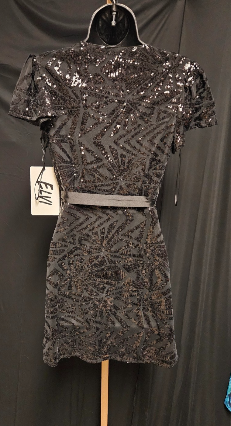 ELVI WOMENS SZ M BLACK SEQUIN WRAP SHORT COCKTAIL /PROM GOWN NWT