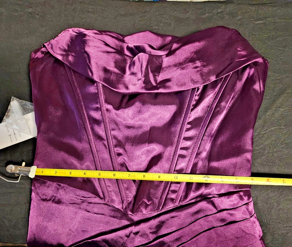 PURPLE/WINE SATIN STRAPLESS PROM/FORMAL GOWN W/SCARF SIZE 8/10 BONING NWT