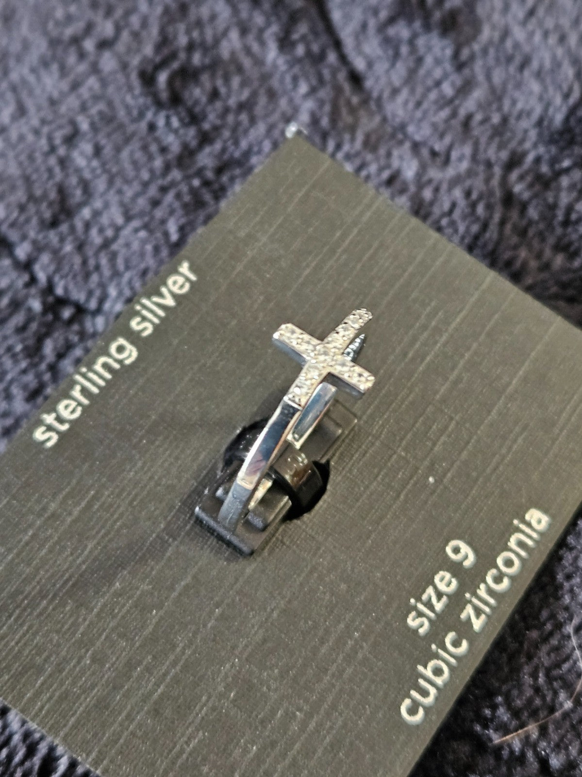 WOMEN'S STERLING SILVER CUBIC ZIRCONIA CROSS BAND SIZE 9