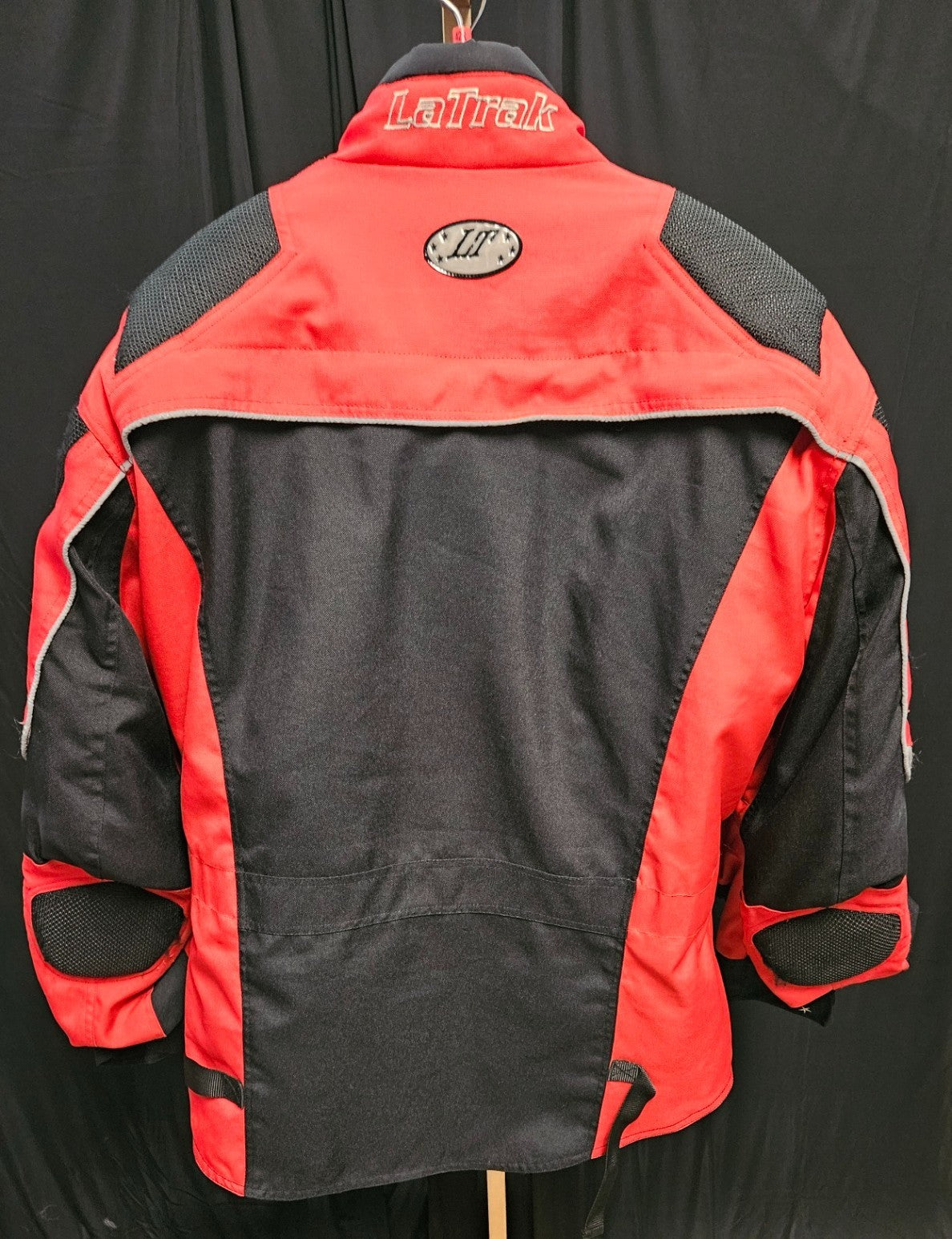 MEN'S VINTAGE LATRAX LT CARBON SNOWMOBILE JACKET SIZE XL RED/BLACK
