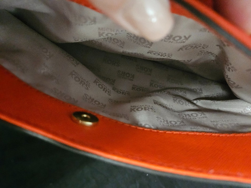 MICHAEL KORS KELLEN SAFFIANO LEATHER SATCHEL ORANGE IN EXCELLENT CONDITION
