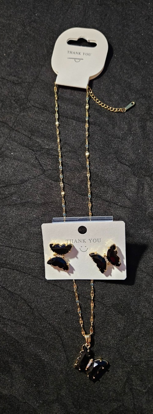 10KGOLD PLATE OVER STAINLESS STEEL BLACK BUTTERFLY NECKLACE/BRACELET SET