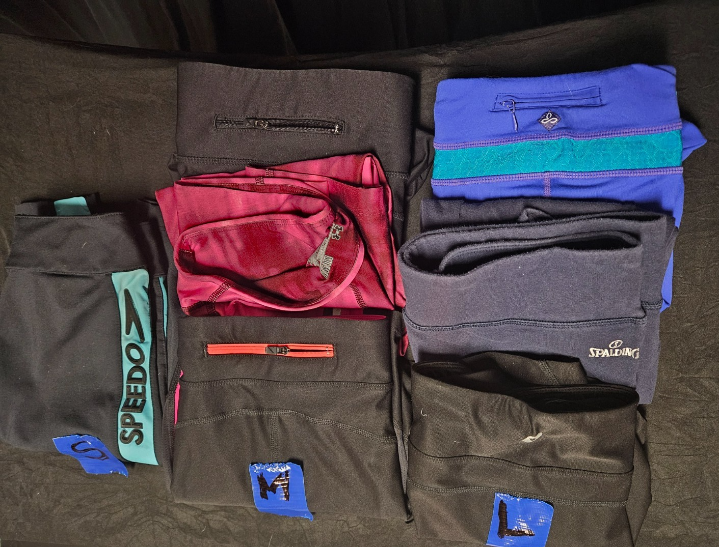 WOMEN'S SIZE S,M,L ACTIVE CAPRI LEGGING BUNDLE