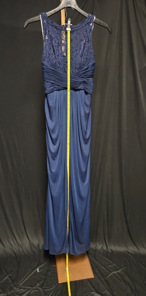 DAVID'S BRIDAL SZ 2 USEDFORMAL GOWN /BRIDESMAIDS/PROM LACE BODICE, RUCHING NAVY