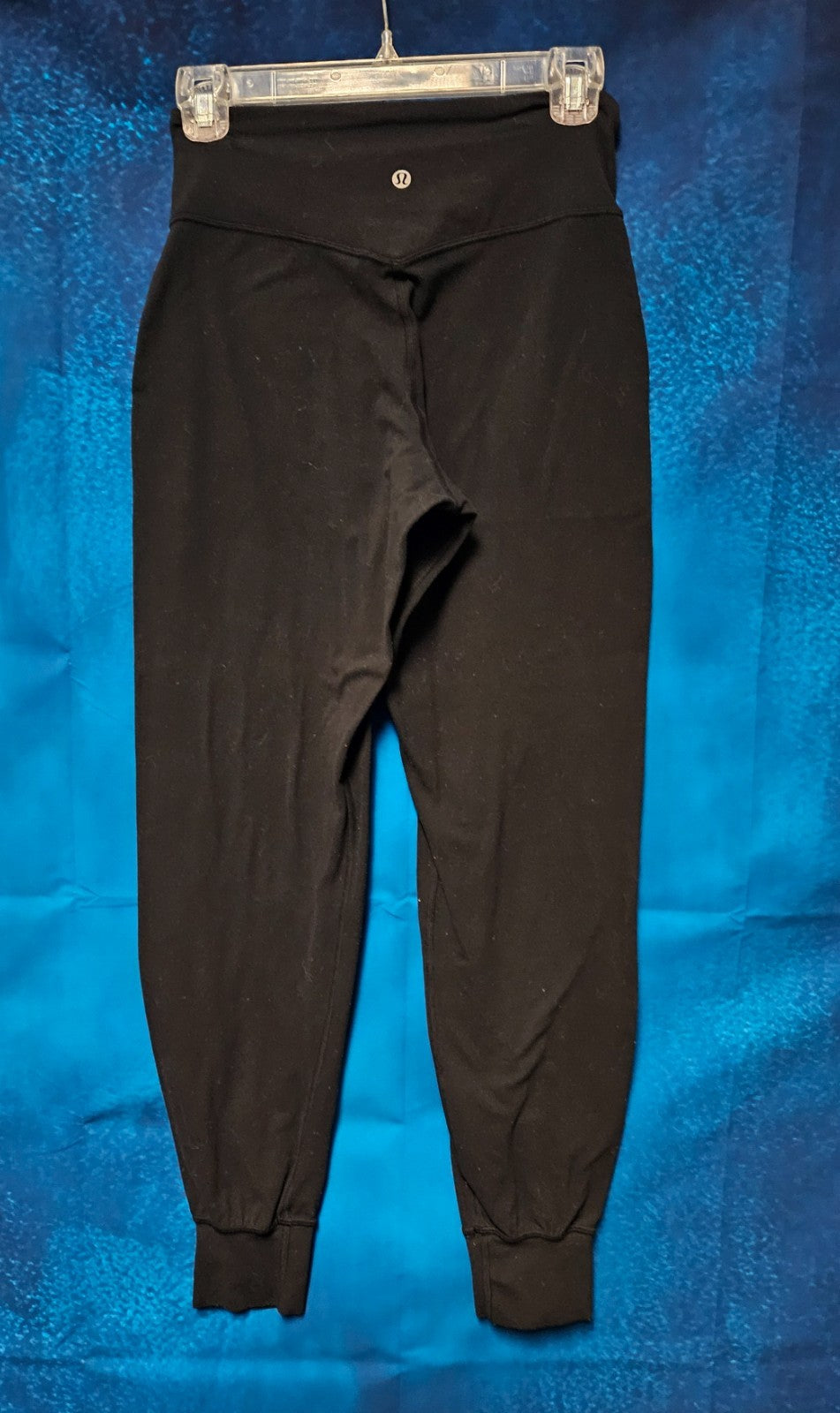 LULULEMON Black Jogger Sz. 4 IN GREAT CONDITION