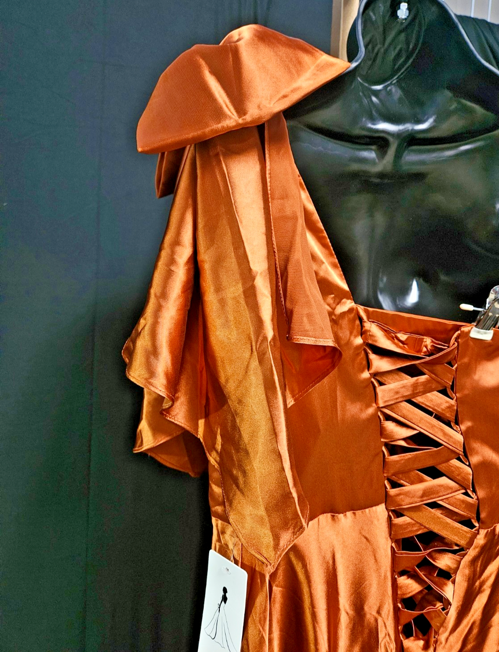 GORGEOUS COPPER SIZE 8/10 M LONG SATIN GOWN PROM/FORMAL