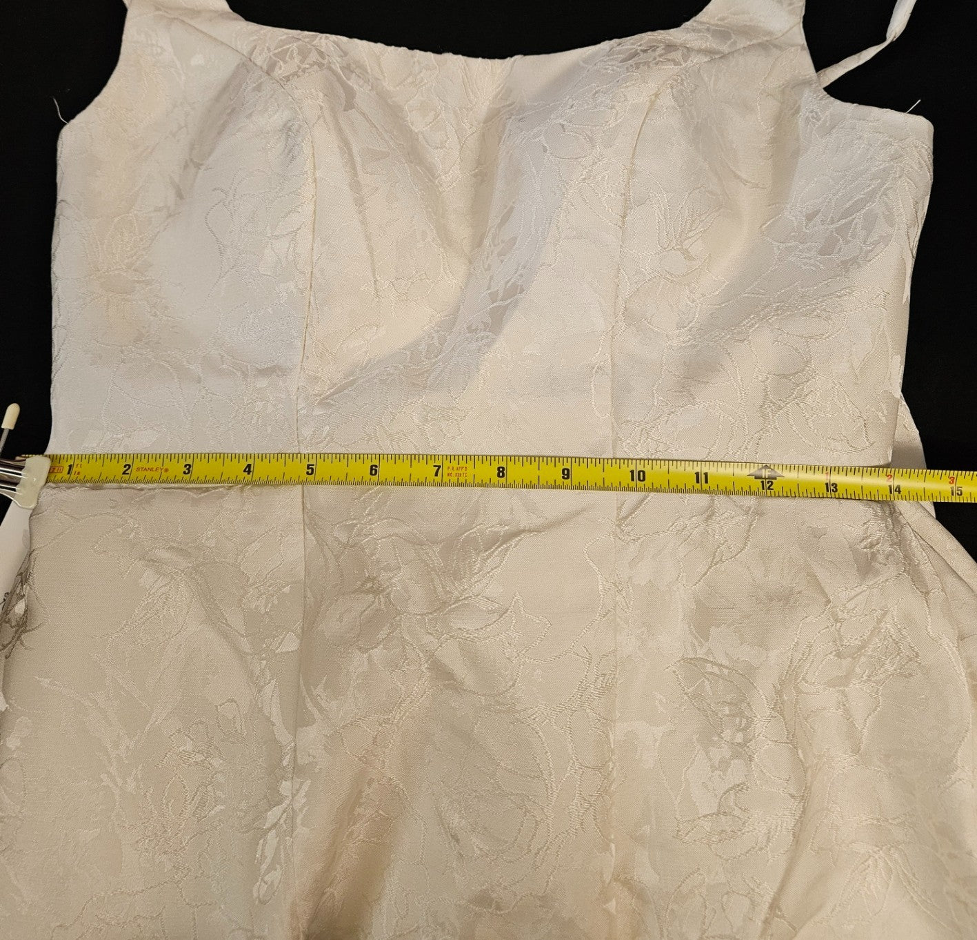 FAERIESTY BEIGE SATIN FIT FLARE SHORT BABY DOLL GOWN BOW SIZE SMALL ZIP & CORSET