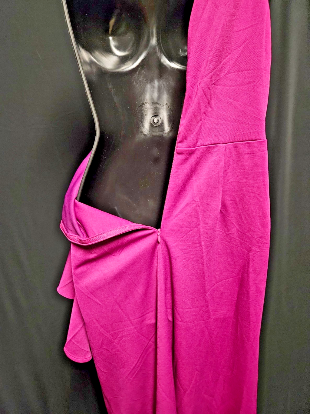 FAERIESTY ONE SHOULDER RUFFLED SCUBA GOWN PROM/FORMAL SIZE 8 NWT FUCHSIA/MAGENTA